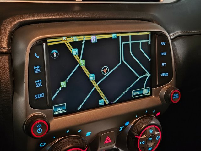 Used 2015 Chevrolet Camaro SS w/ SS Performance Package RWD image 12