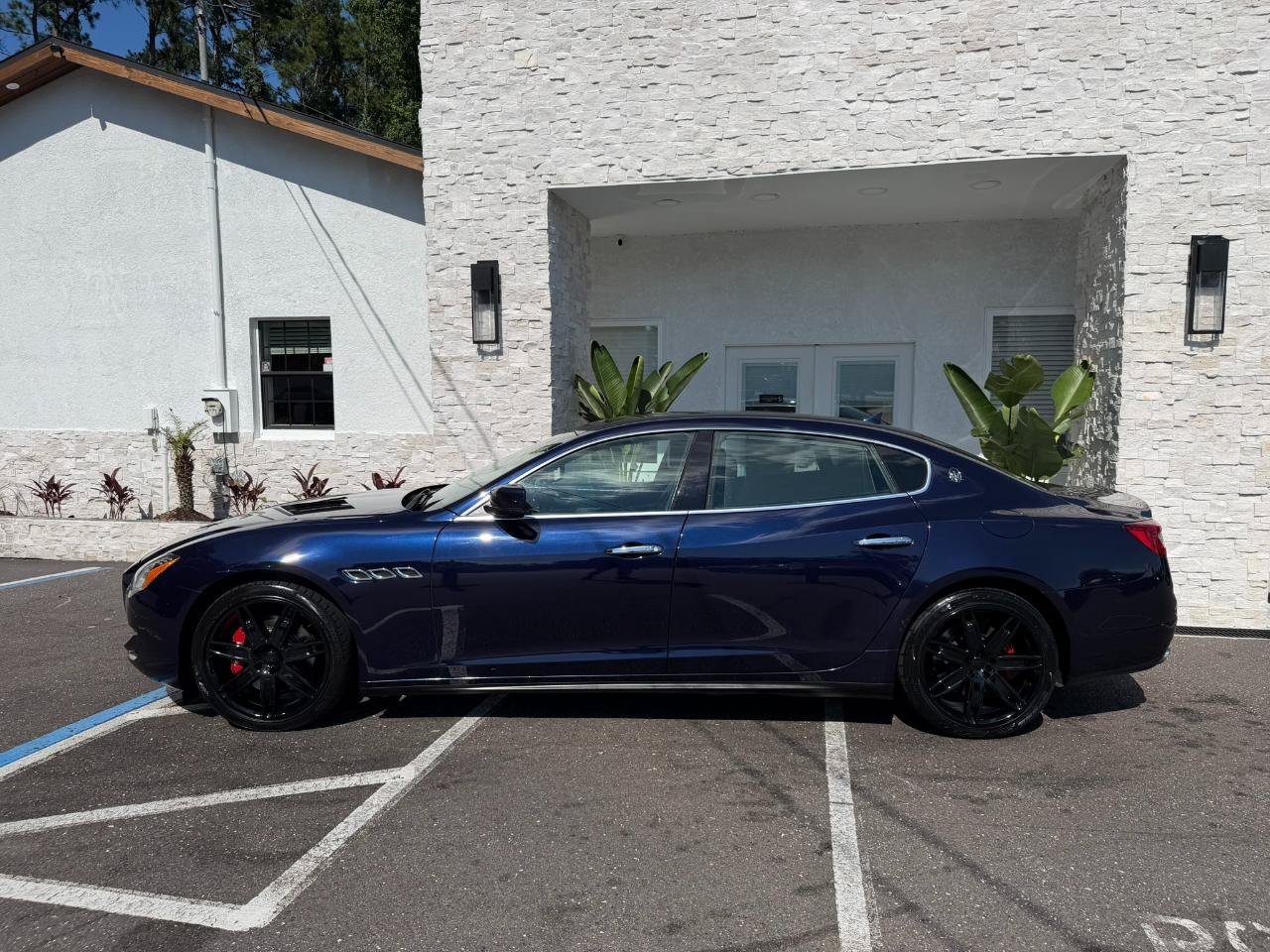Used 2016 Maserati Quattroporte S RWD image 2