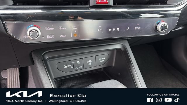 Certified 2025 Kia K5 LXS FWD image 15