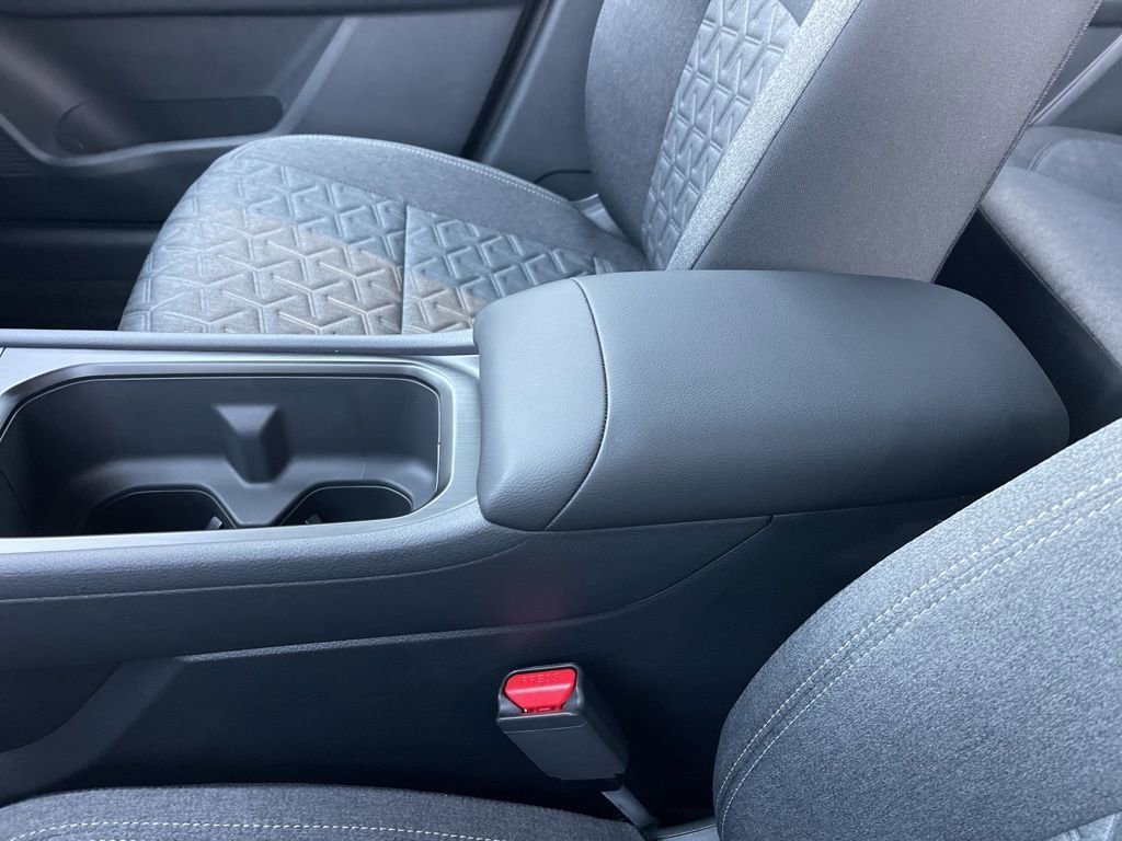 New 2026 Nissan Kicks SV w/ SV Premium Package AWD/4WD image 11