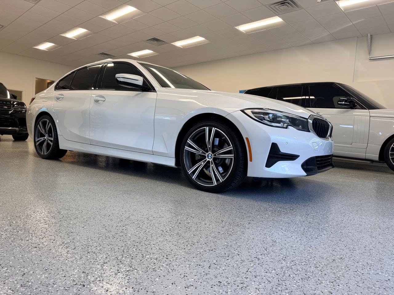 Used 2022 BMW 330i Sedan w/ Convenience Package RWD image 8