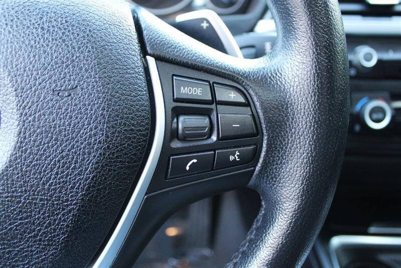 Used 2015 BMW 428i xDrive Coupe AWD/4WD image 16