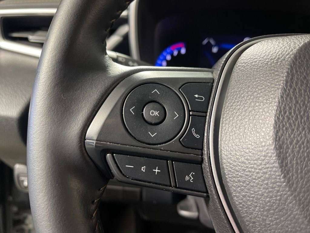Certified 2022 Toyota Corolla XSE image 29