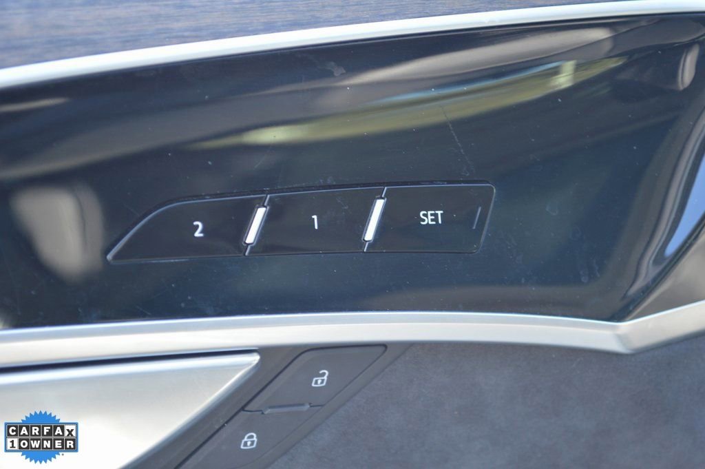 Used 2019 Audi A8 L 3.0T image 19
