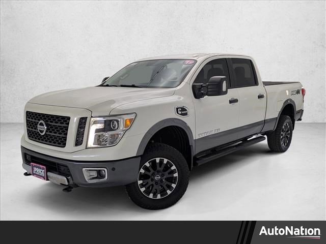Used 2019 Nissan Titan PRO-4X w/ Pro-4x Convenience Package image 1