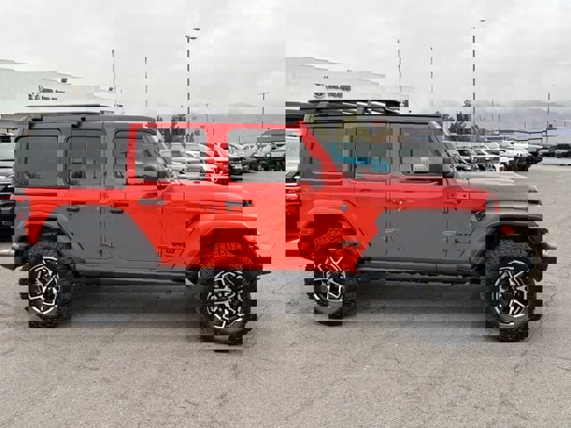 Used 2025 Jeep Wrangler Sport S image 2