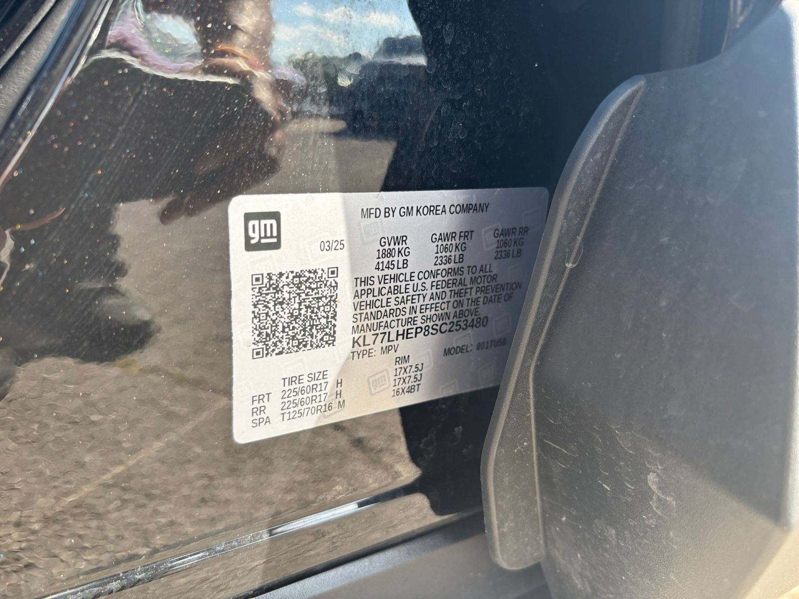 Used 2025 Chevrolet Trax LT FWD image 29