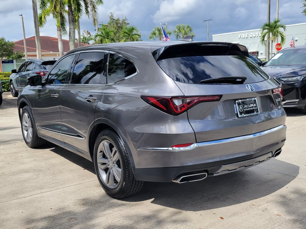 Used 2025 Acura MDX FWD image 5