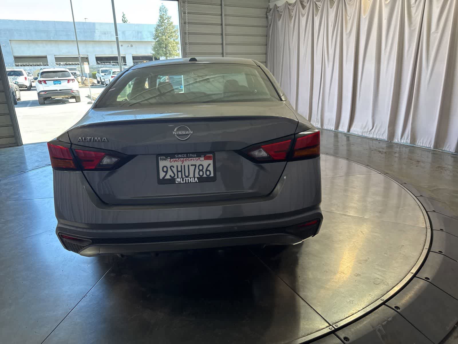 Used 2025 Nissan Altima 2.5 S FWD image 6