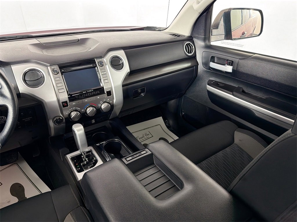 Used 2017 Toyota Tundra SR5 image 21