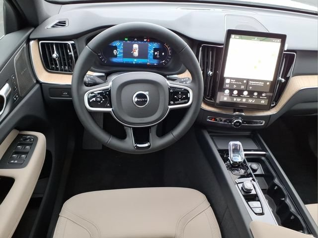 New 2026 Volvo XC60 B5 Plus w/ Protection Package Premier AWD/4WD image 13