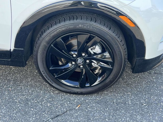 Used 2024 Buick Encore GX Sport Touring image 6