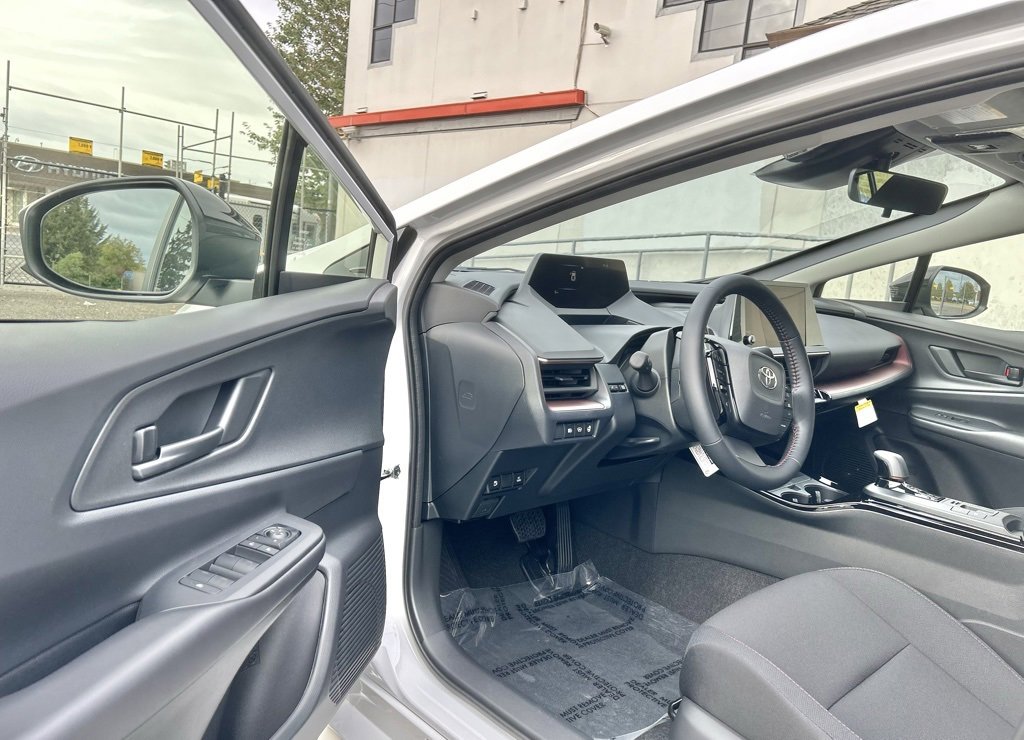 New 2026 Toyota Prius Plug-In Hybrid image 9