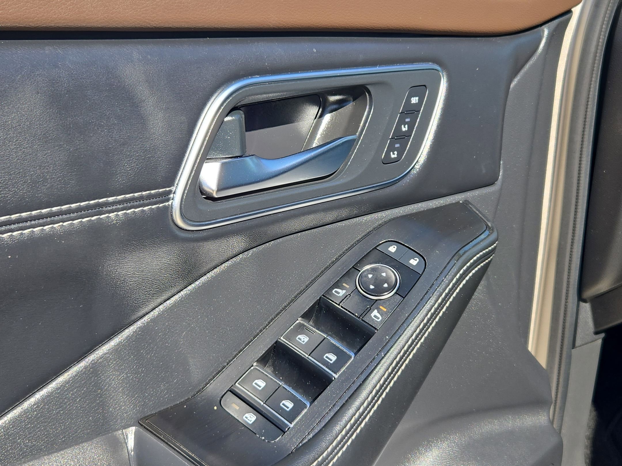 Used 2023 Nissan Rogue Platinum w/ Platinum Premium Package image 13