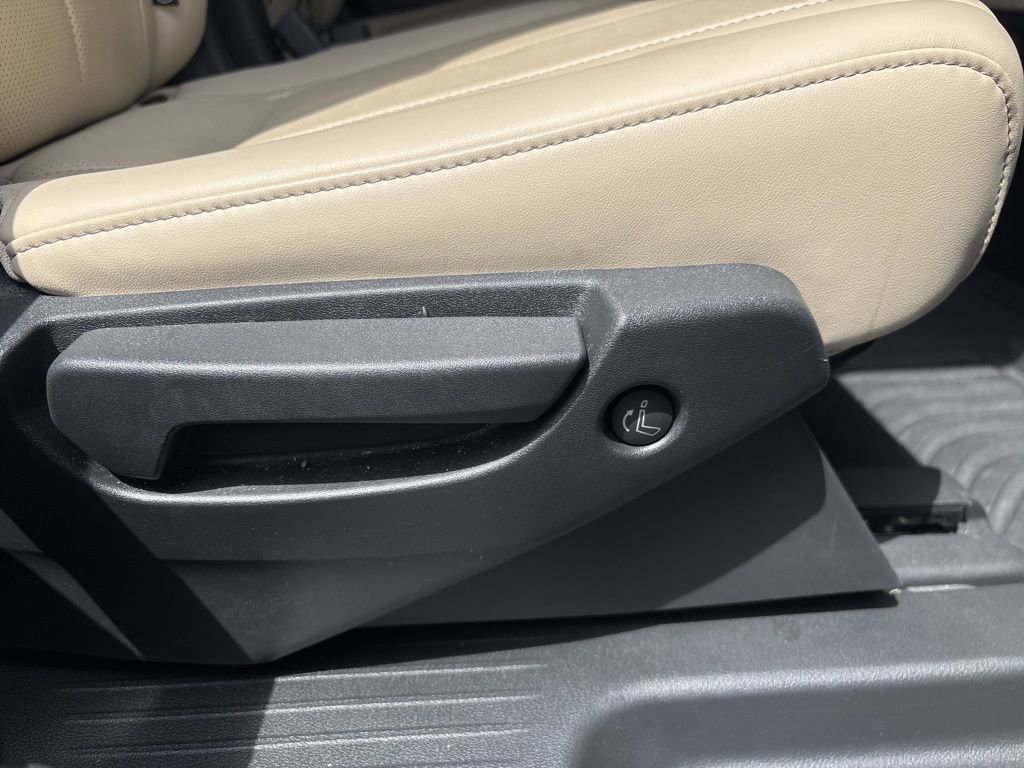 Used 2023 INFINITI QX60 Sensory w/ Cargo Package image 65