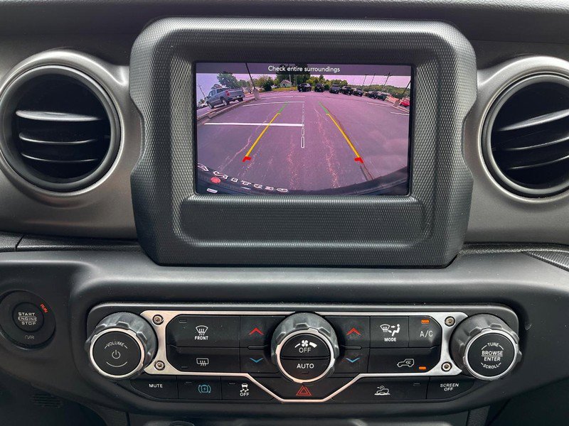 Used 2023 Jeep Wrangler Unlimited image 21