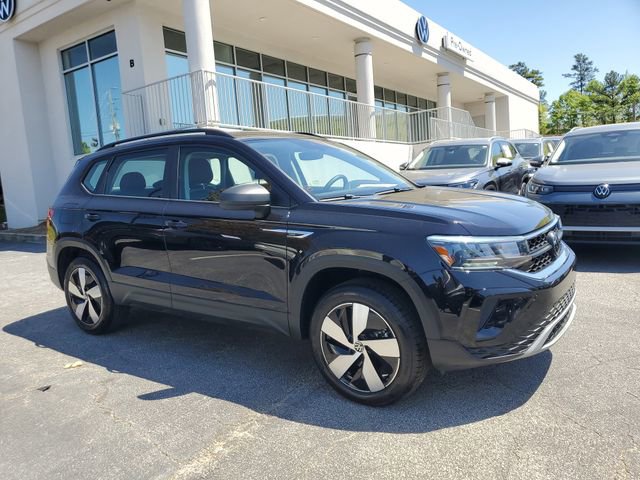 Certified 2024 Volkswagen Taos S image 3