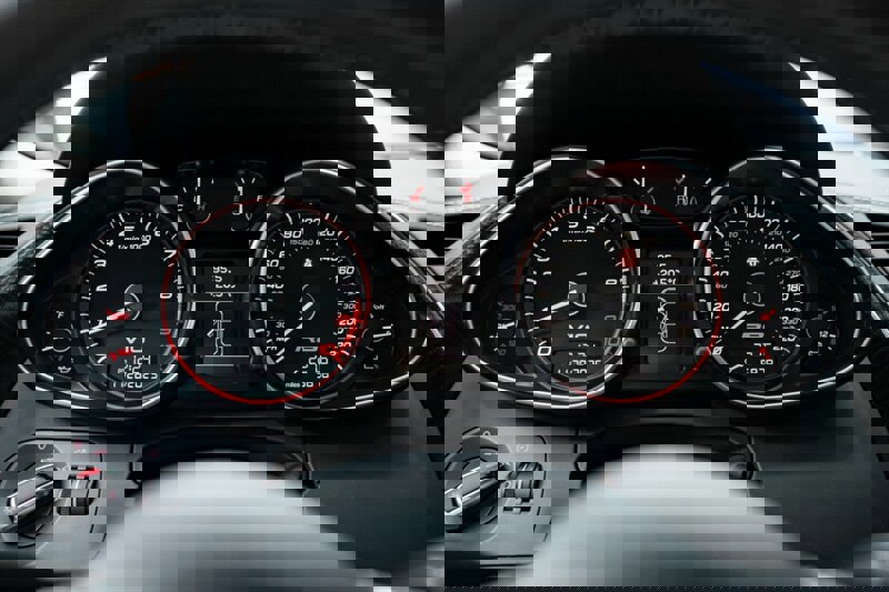 Used 2010 Audi R8 V10 image 40