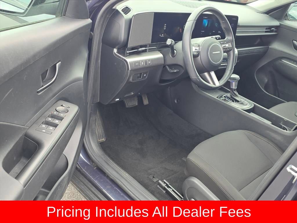 Certified 2024 Hyundai Kona SEL FWD image 9