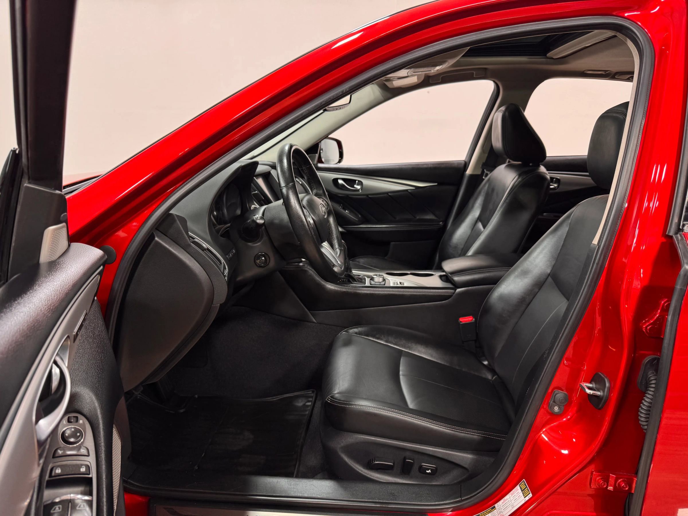 Used 2022 INFINITI Q50 Luxe w/ Cargo Package image 13