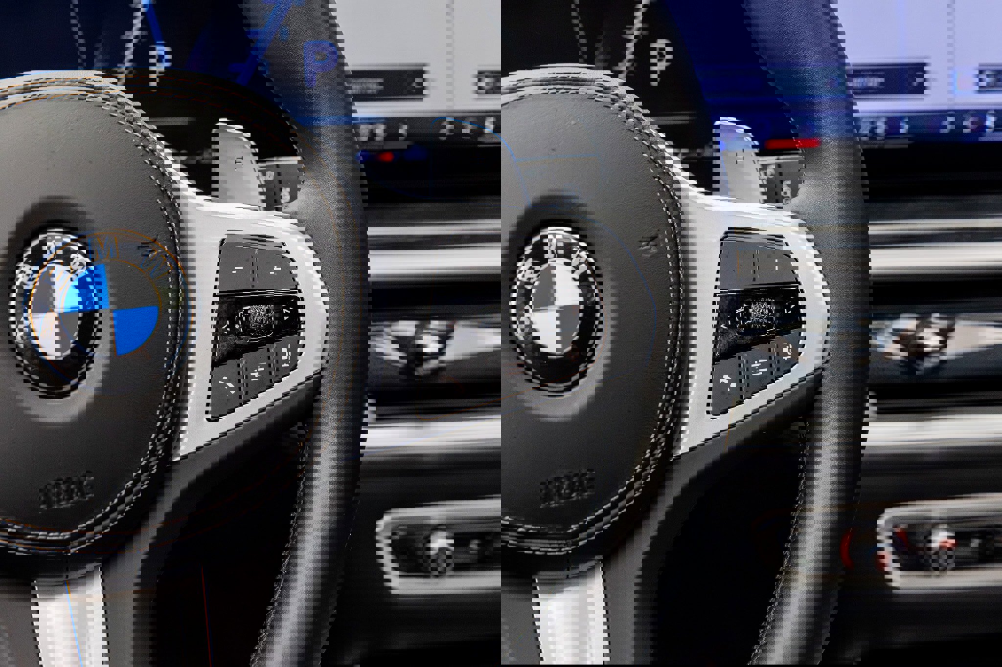 Used 2024 BMW X7 xDrive40i w/ M Sport Package image 48