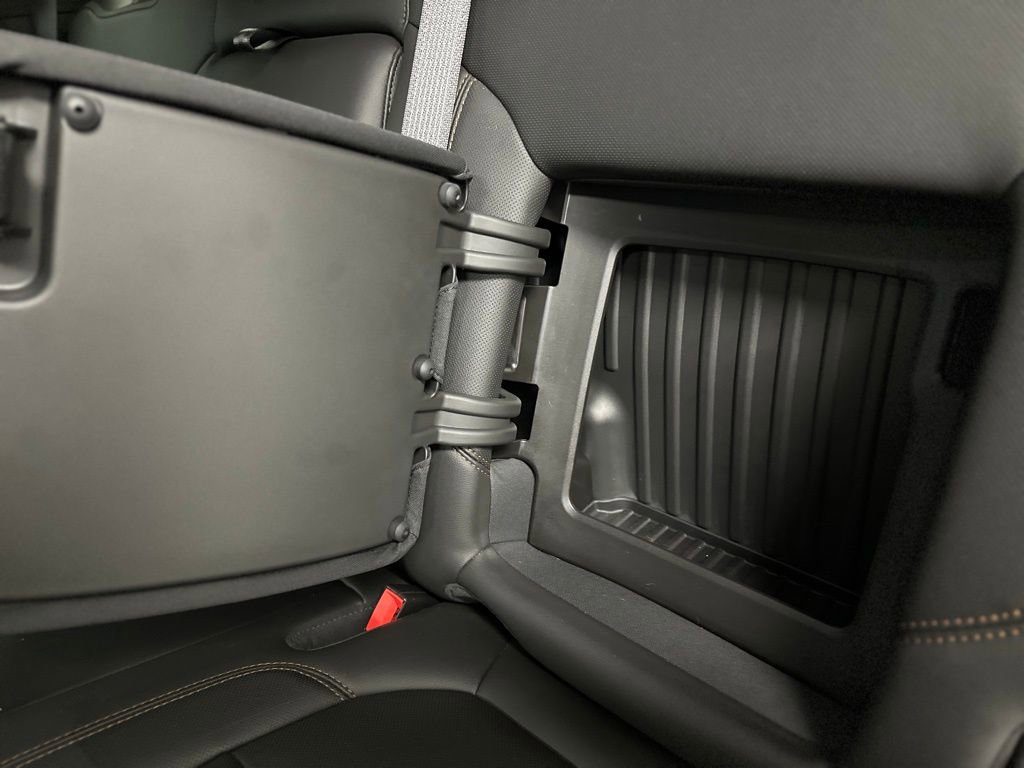 Used 2020 GMC Sierra 1500 AT4 w/ AT4 Premium Package image 25