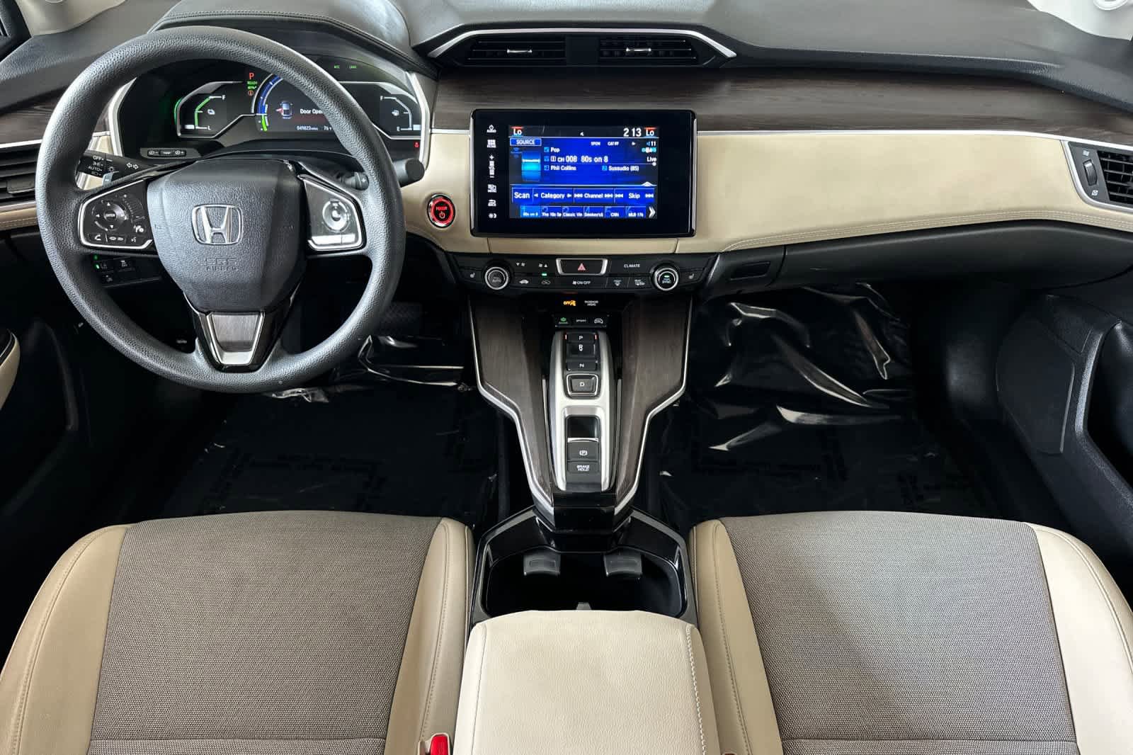 Used 2019 Honda Clarity Plug-In Hybrid image 3