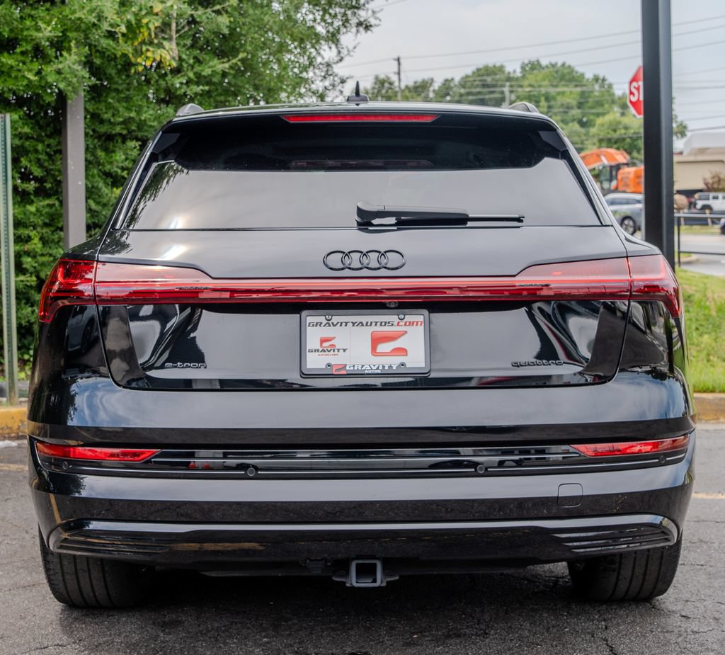 Used 2023 Audi e-tron Premium Plus AWD/4WD image 24