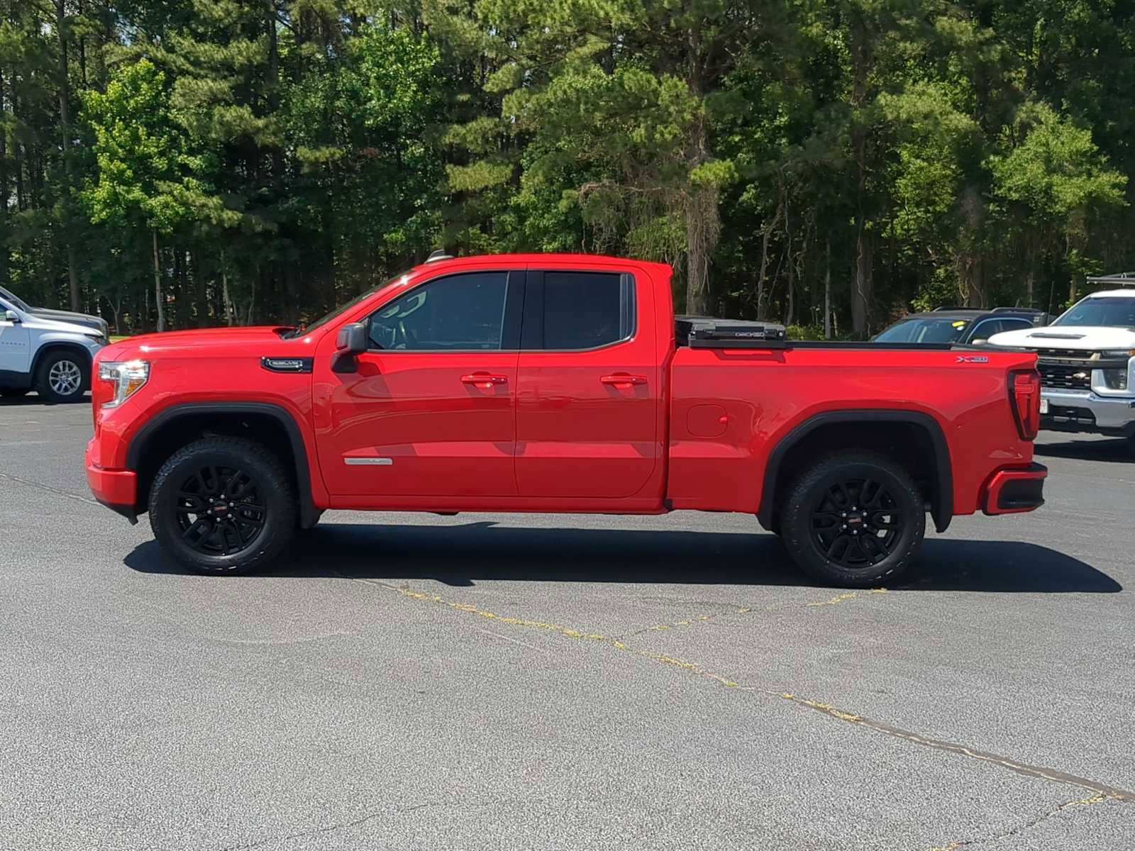 Used 2021 GMC Sierra 1500 Elevation AWD/4WD image 5
