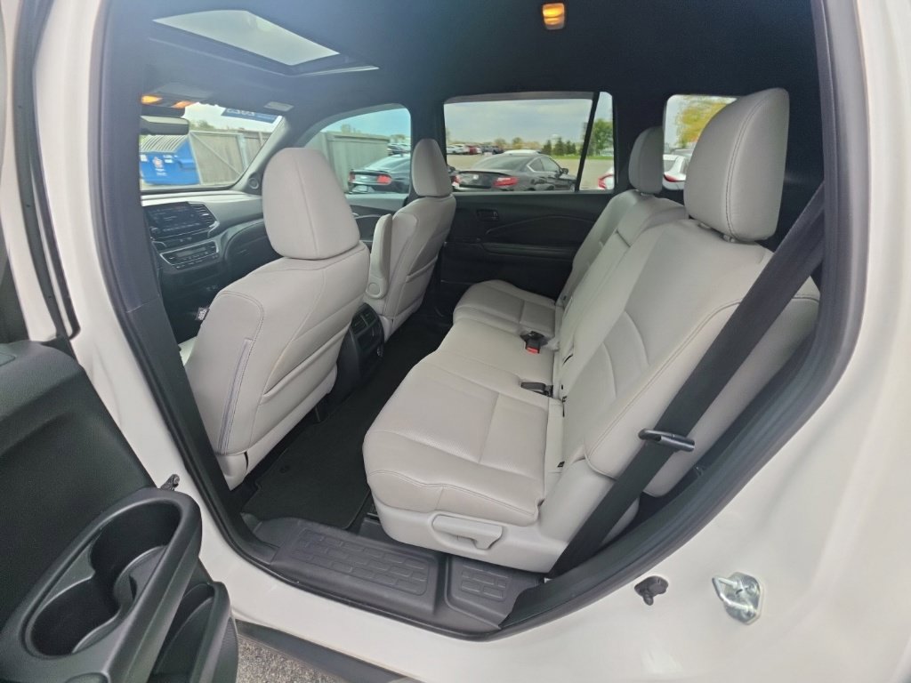 Certified 2023 Honda Passport EX-L image 25