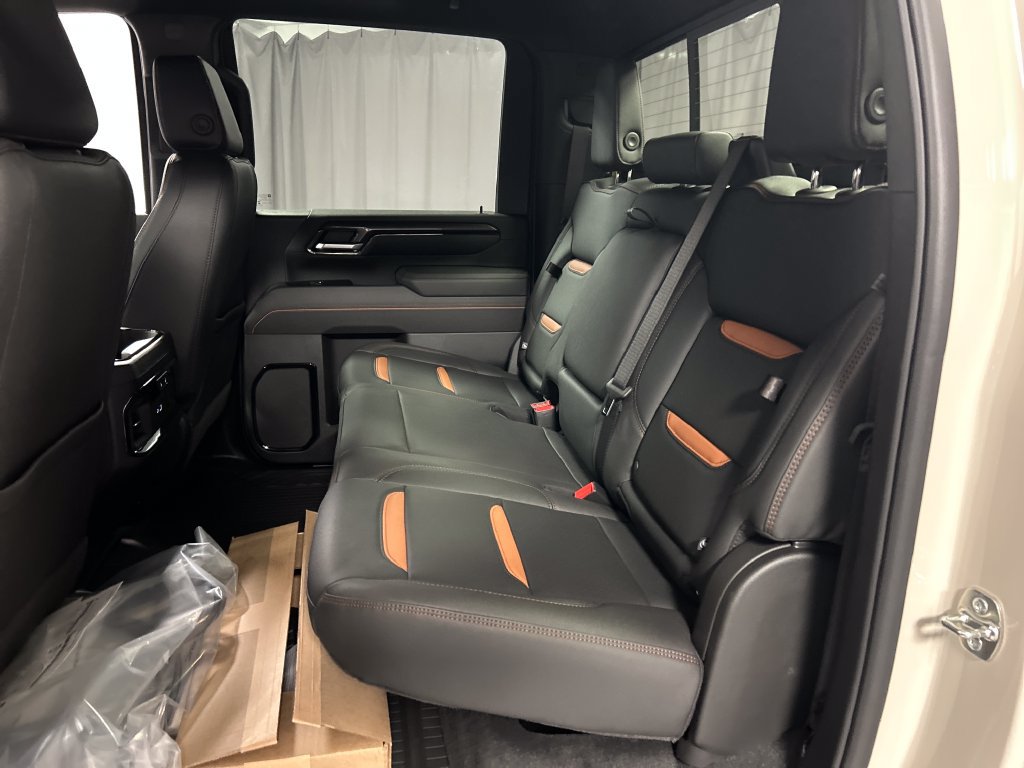 New 2026 GMC Sierra 2500 AT4 w/ AT4 Premium Plus Package AWD/4WD image 21