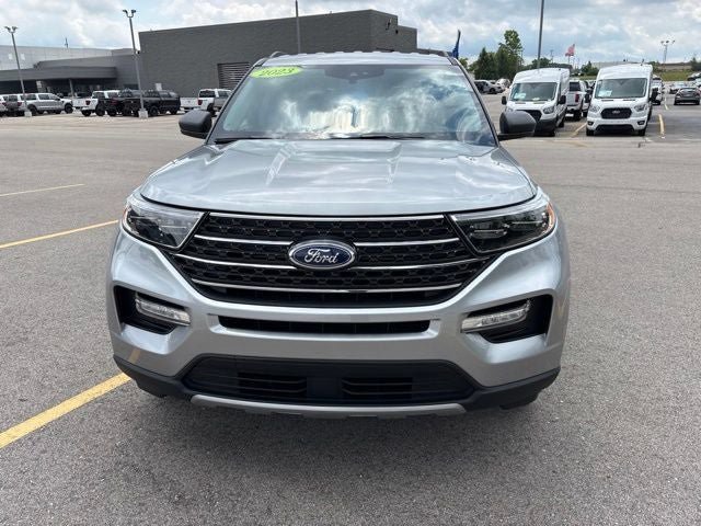 Used 2023 Ford Explorer XLT w/ Equipment Group 202A AWD/4WD image 20