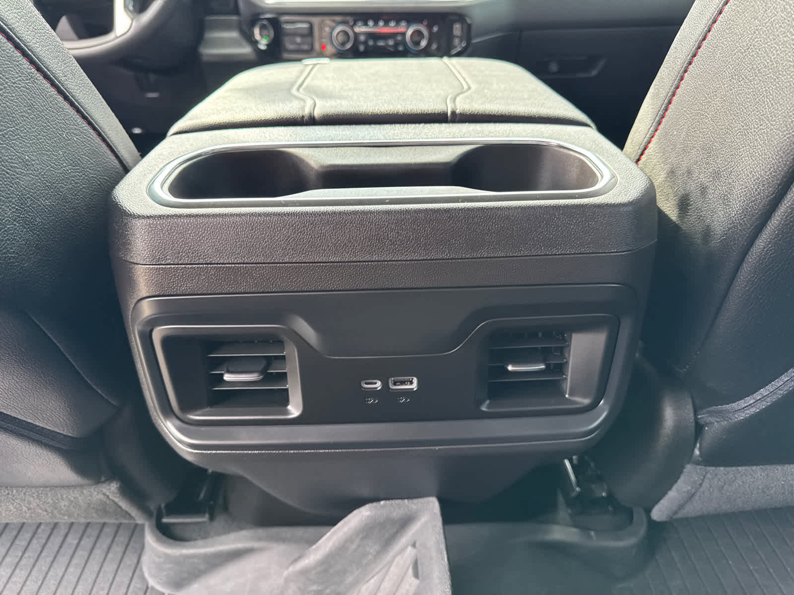 Used 2024 Chevrolet Silverado 1500 LT Trail Boss w/ Convenience Package II image 31