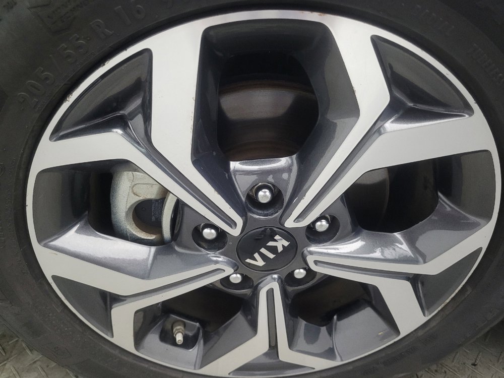 Used 2021 Kia Forte LXS FWD image 31