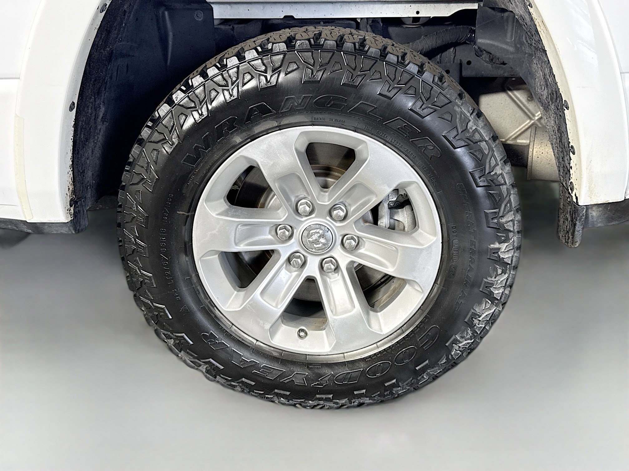 Used 2021 RAM 1500 Laramie RWD image 37