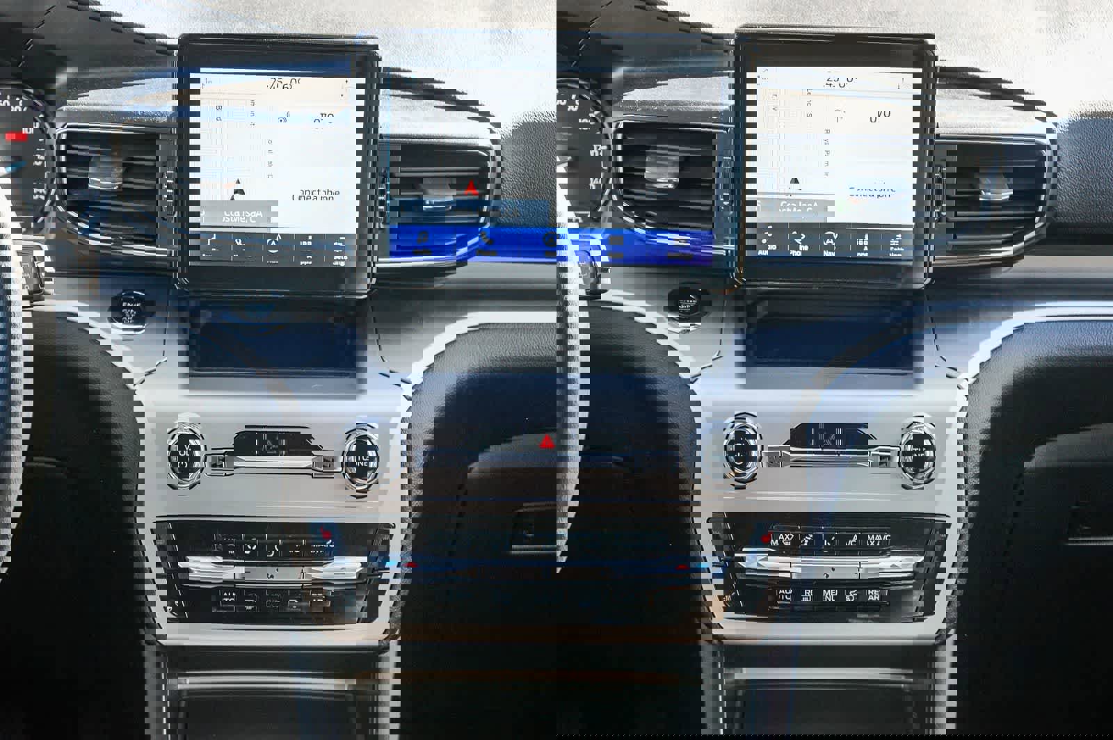 Used 2022 Ford Explorer XLT w/ Equipment Group 202A image 12