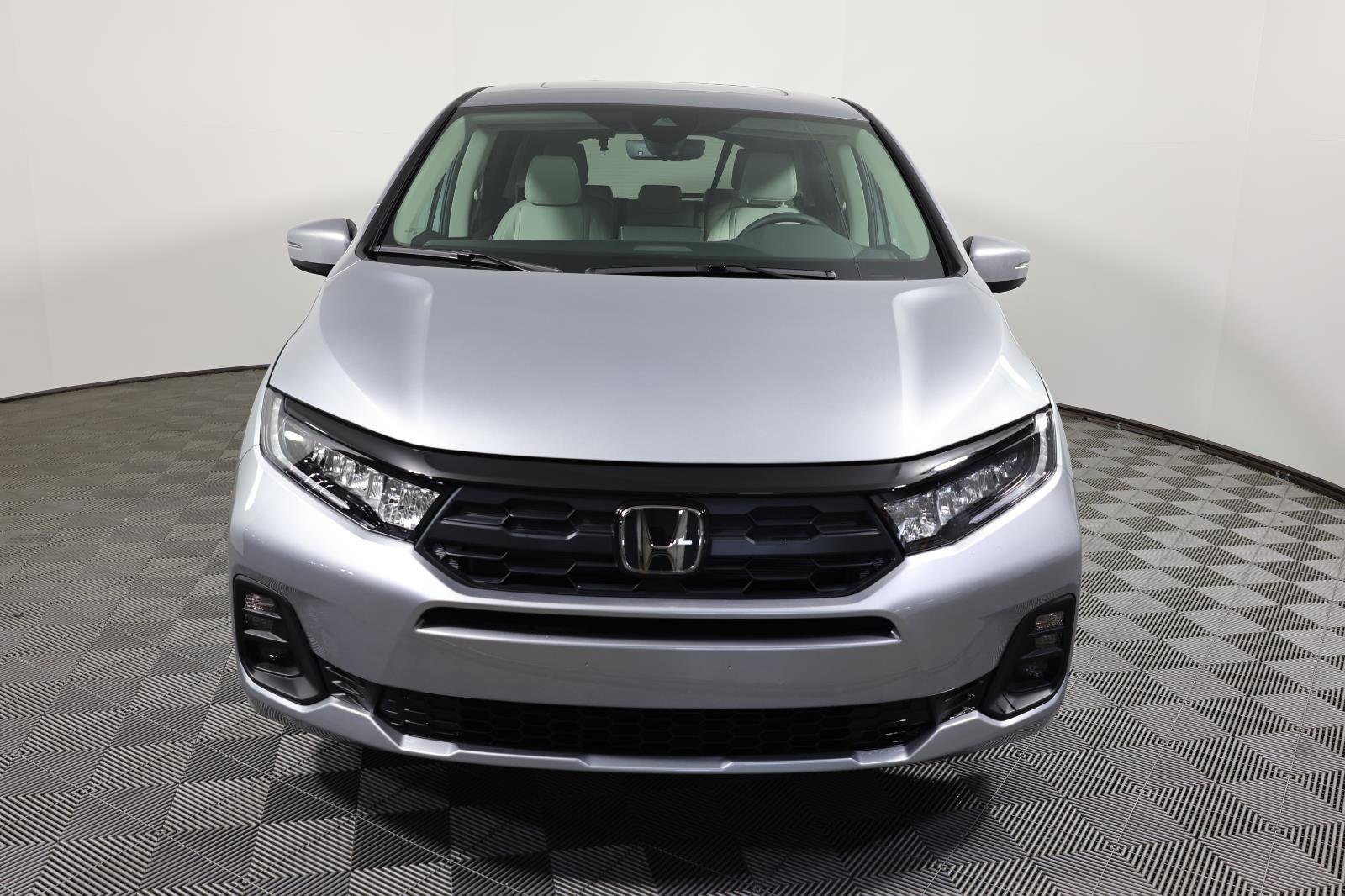 Used 2026 Honda Odyssey EX-L image 2