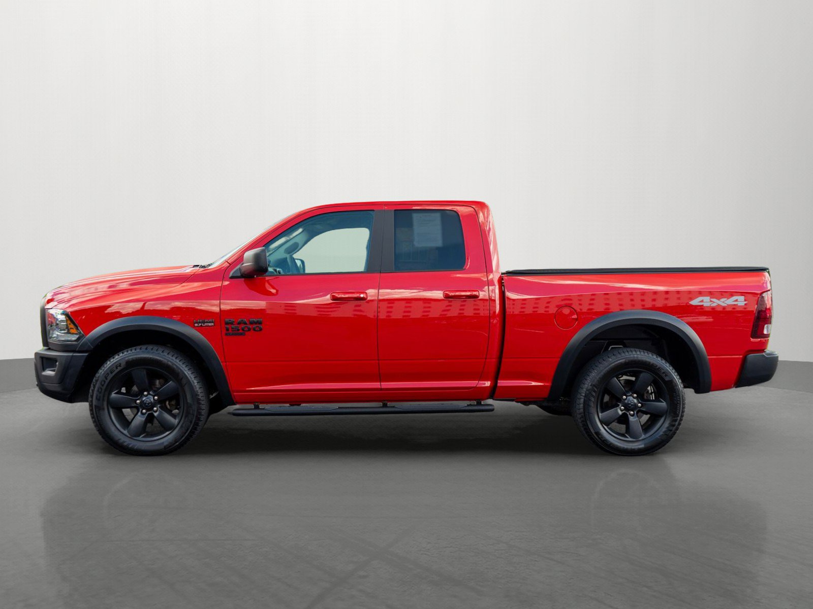 Used 2019 RAM 1500 Classic Warlock AWD/4WD image 4