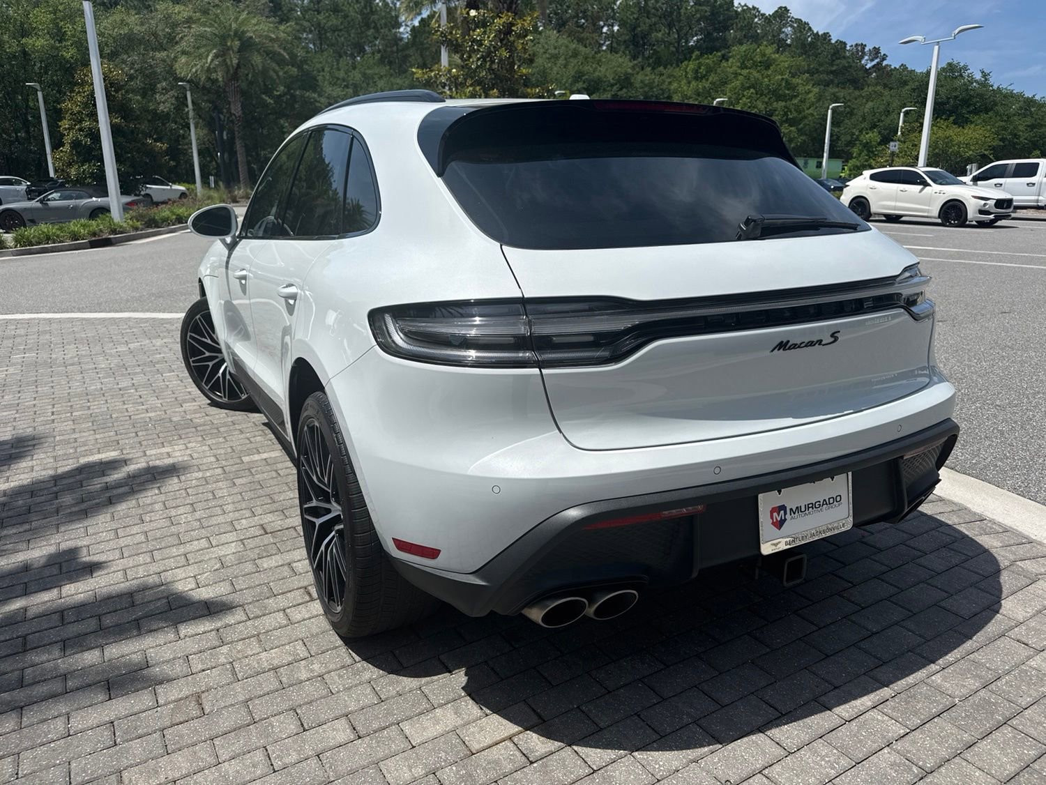 Used 2022 Porsche Macan S AWD/4WD image 3