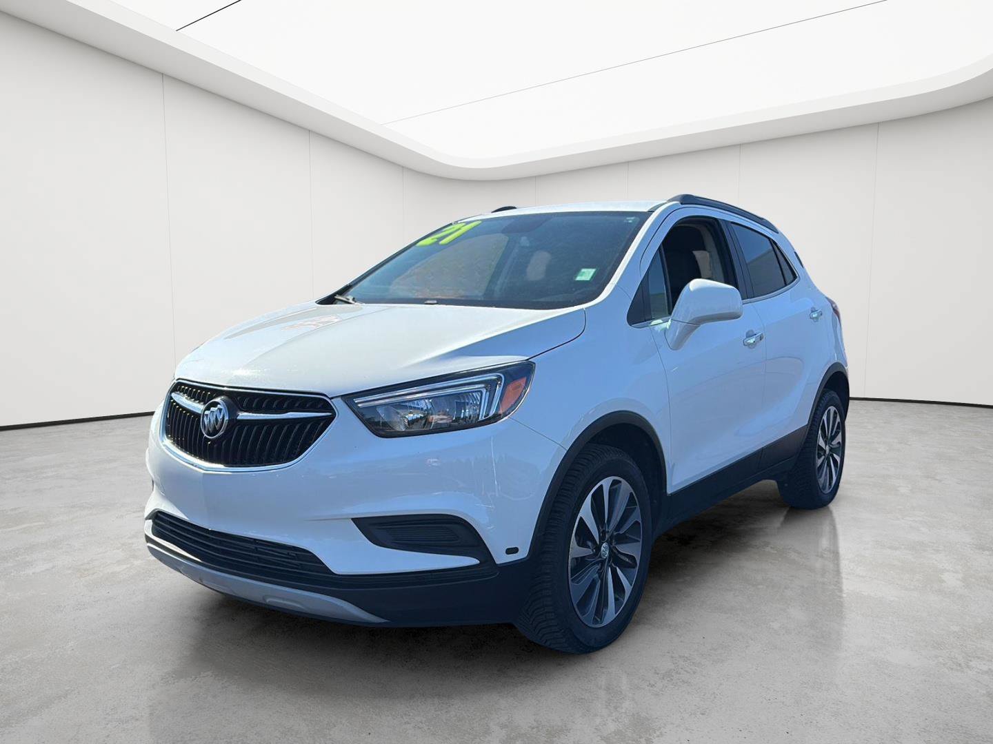 Used 2021 Buick Encore Preferred AWD/4WD image 3
