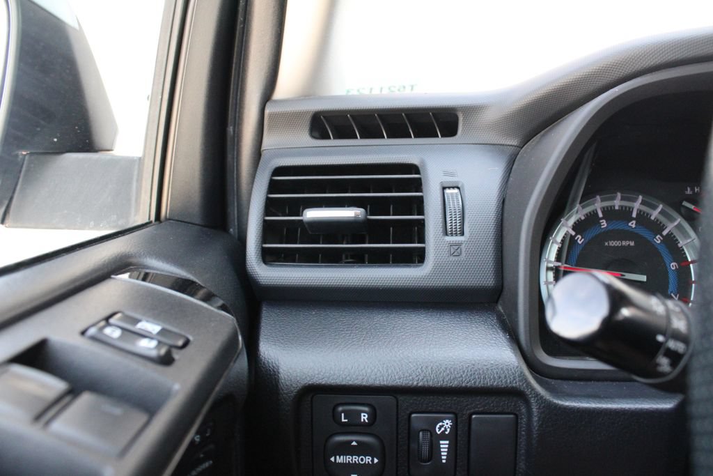Used 2015 Toyota 4Runner TRD Pro AWD/4WD image 7