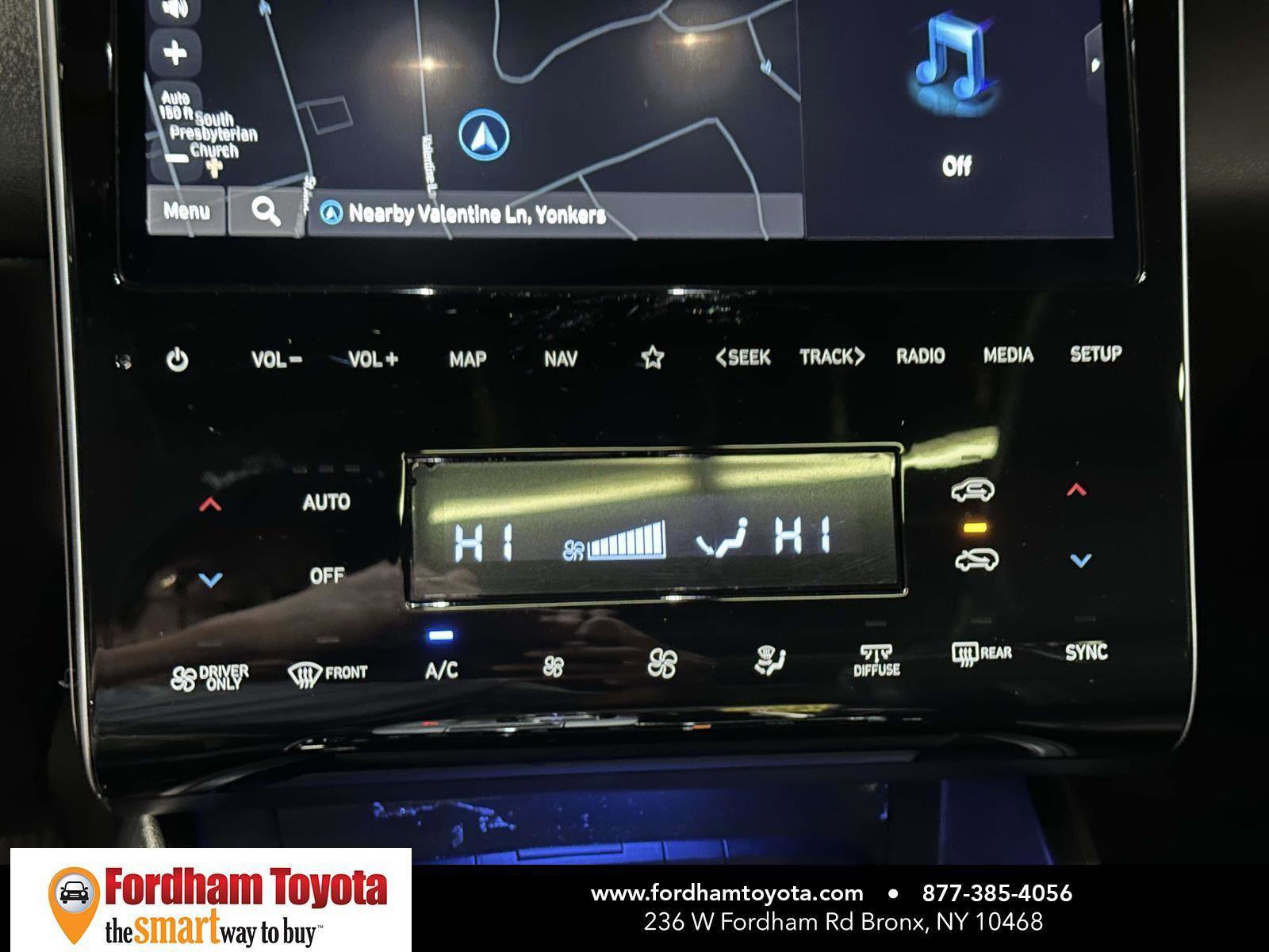 Used 2023 Hyundai Tucson Limited image 28