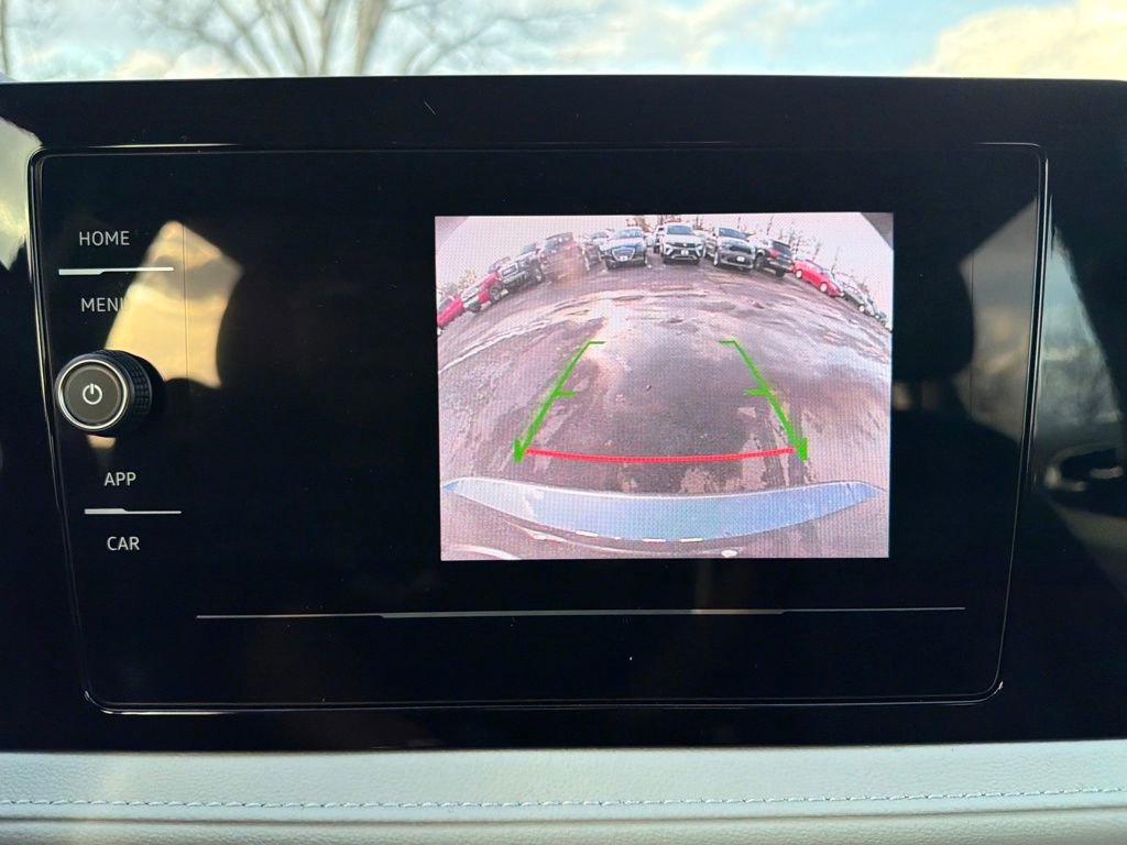 New 2026 Volkswagen Taos S image 19