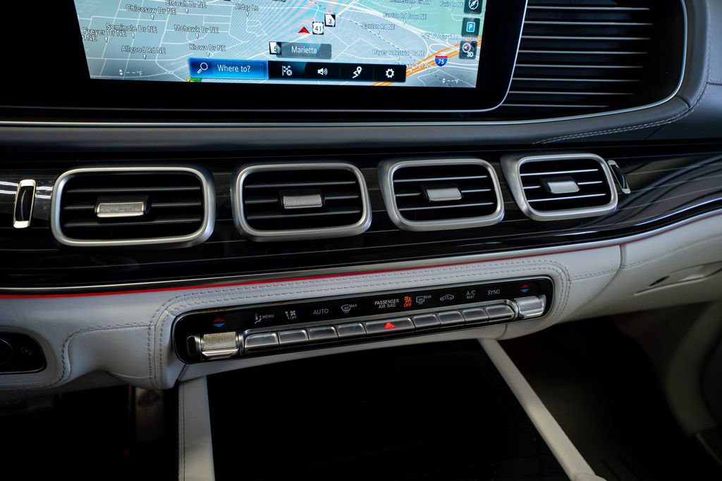 Used 2023 Mercedes-Benz Maybach GLS 600 4MATIC image 47