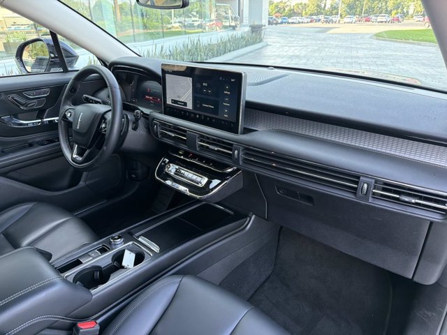 Used 2024 Lincoln Corsair FWD image 22