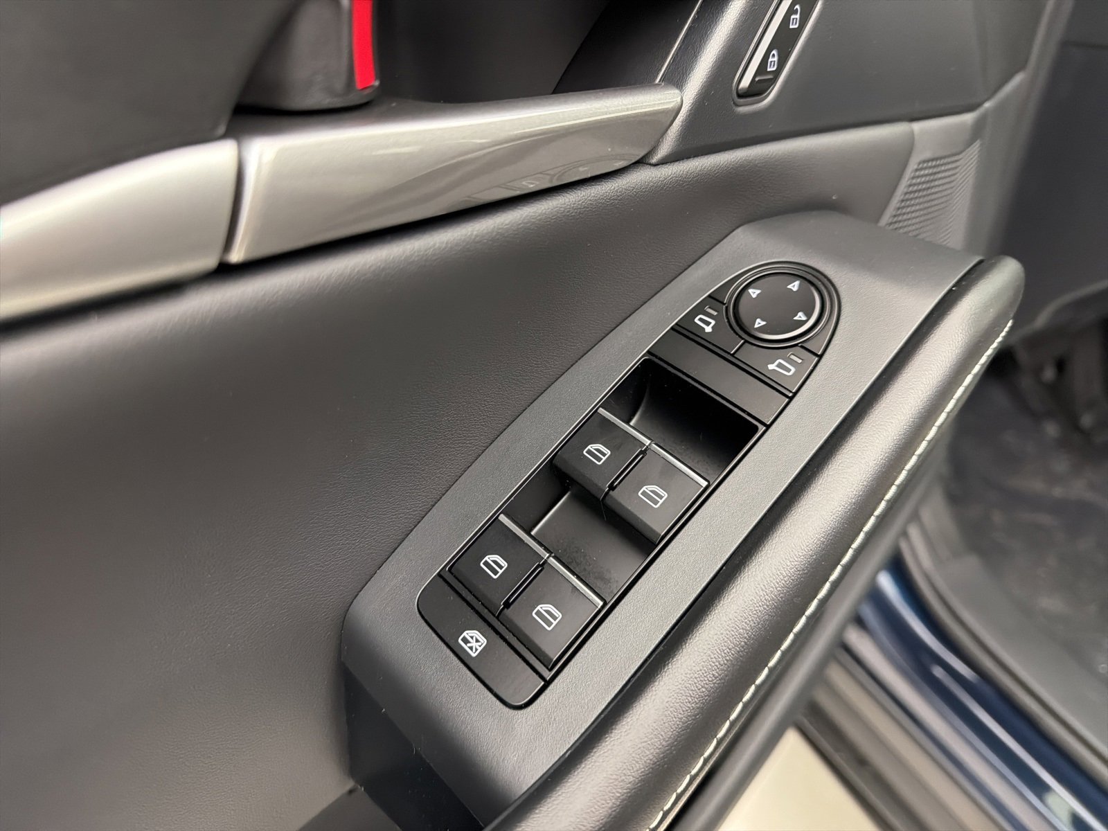 New 2026 MAZDA CX-30 AWD 2.5 S image 11