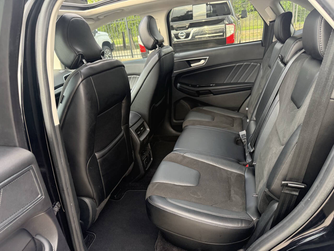 Used 2018 Ford Edge Sport w/ Equipment Group 401A AWD/4WD image 13