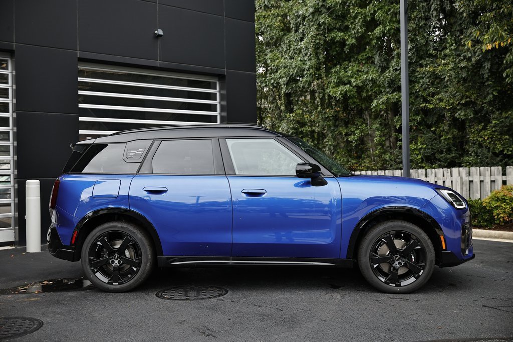 New 2026 MINI Cooper Countryman S w/ Comfort Package Max image 3