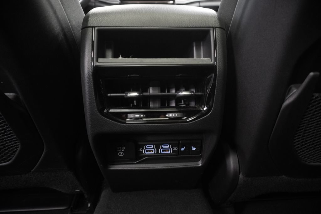 Used 2024 Jeep Grand Cherokee Limited w/ Luxury Tech Group II AWD/4WD image 30