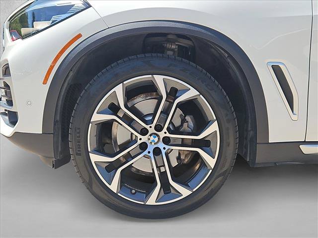 Used 2022 BMW X5 sDrive40i w/ Premium Package RWD image 19